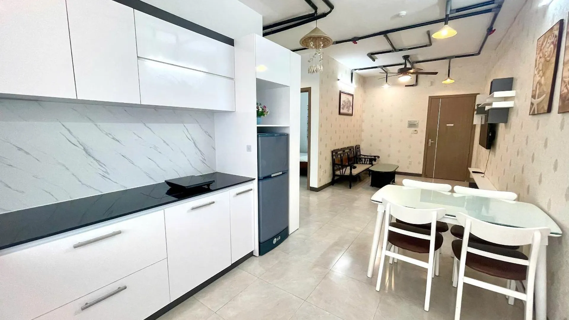 Beachfront Hon Chong Nha Trang Apartment Vietnam