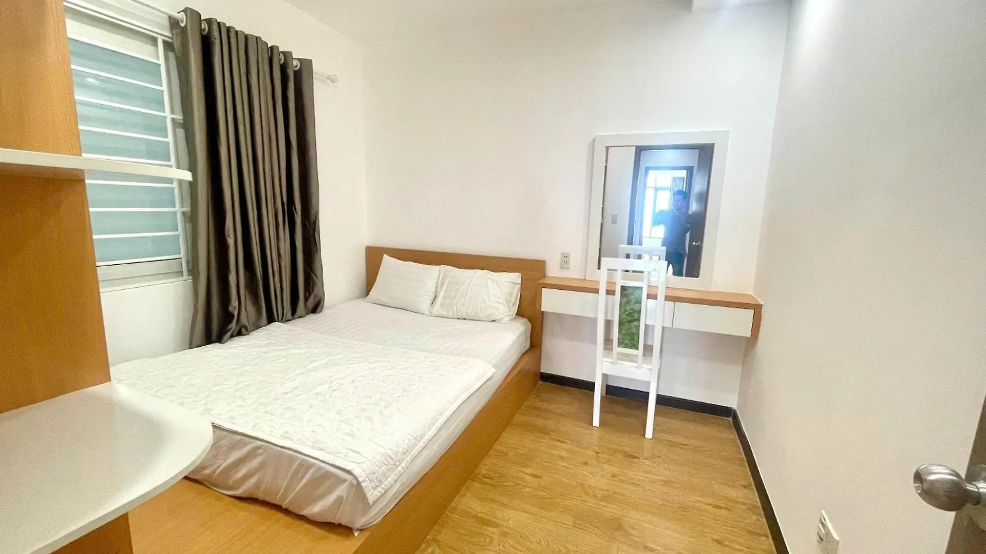 Beachfront Hon Chong Nha Trang Apartment Wietnam